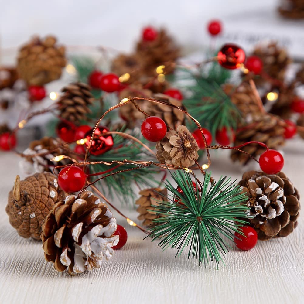 Guirnalda Pinos y Frutos Rojos